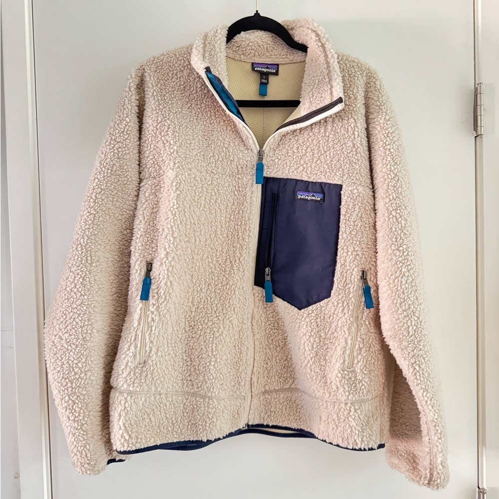 PATAGONIA White and Navy Fleece Jacket